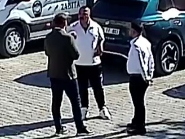 CHP’den AK Parti’ye geçen belediye başkanına saldırı girişimi
