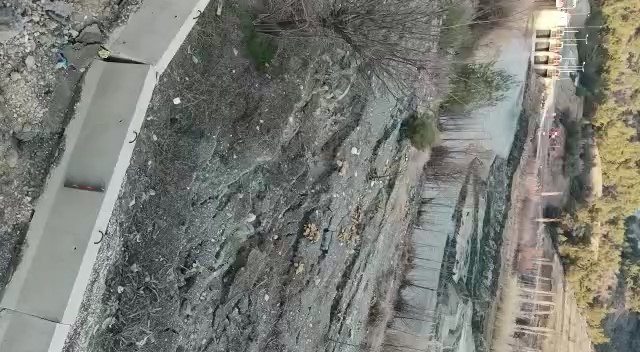Malatya’da sel nedeniyle yol çöktü