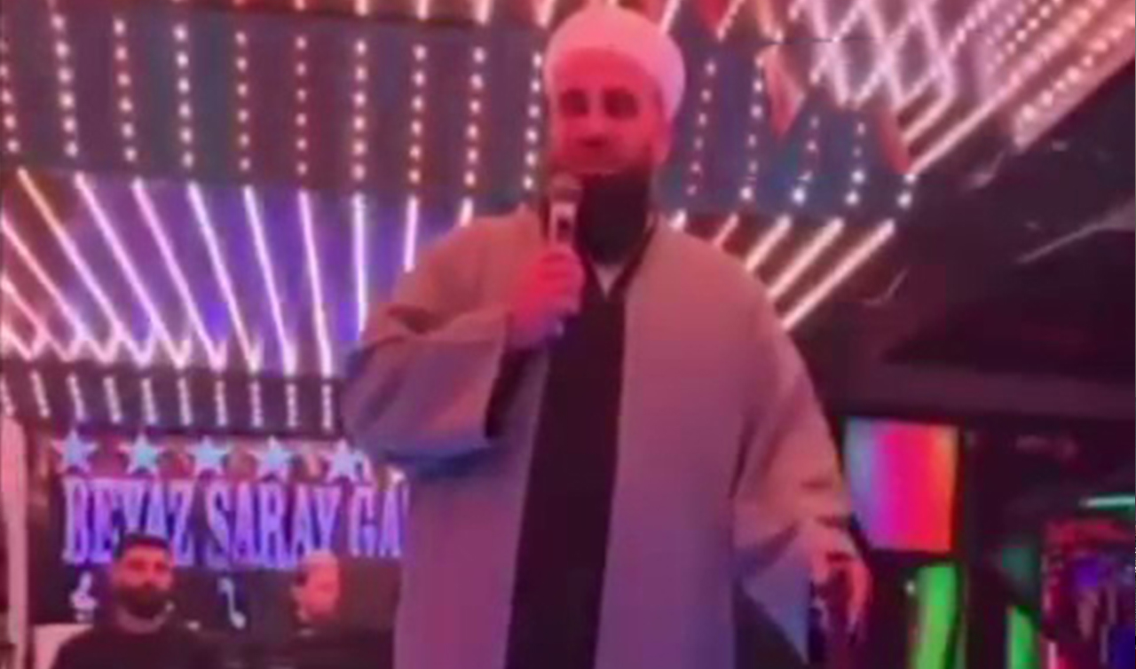 Tebliğciler pavyonda vaaz verdi