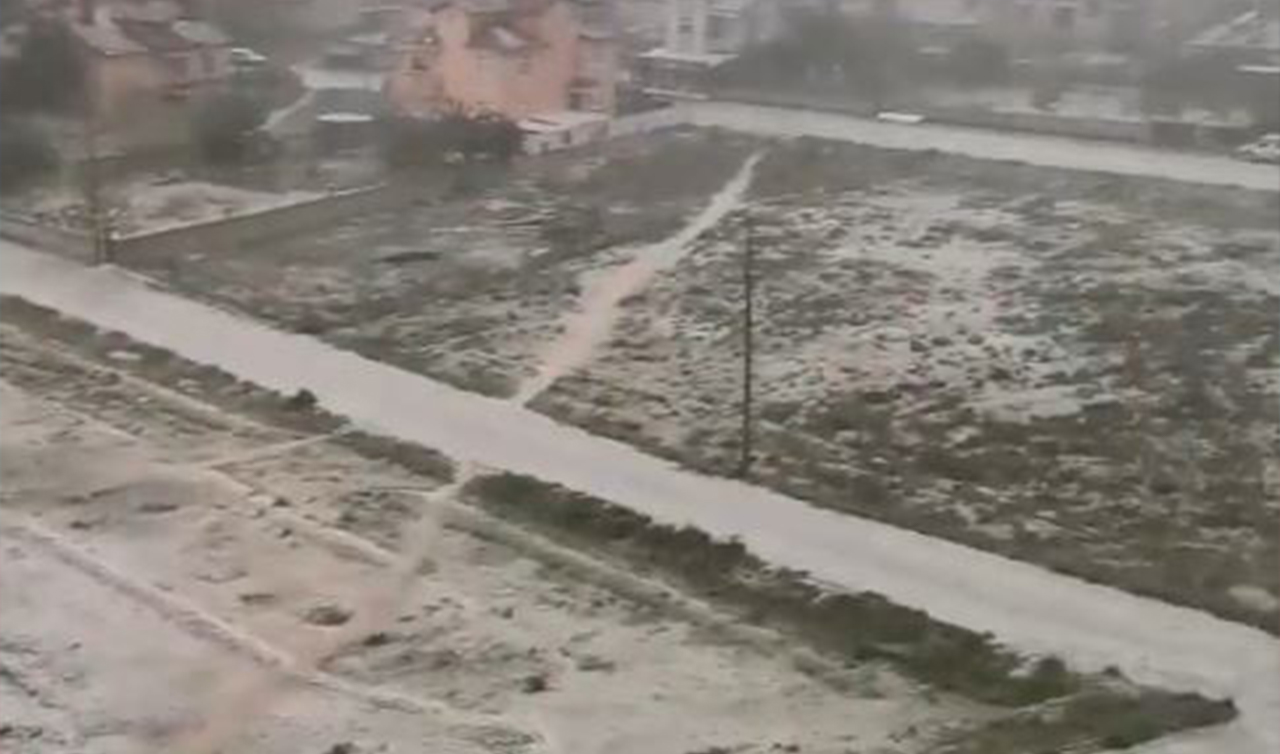 Konya Meram’da dolu yağışı etkili oldu