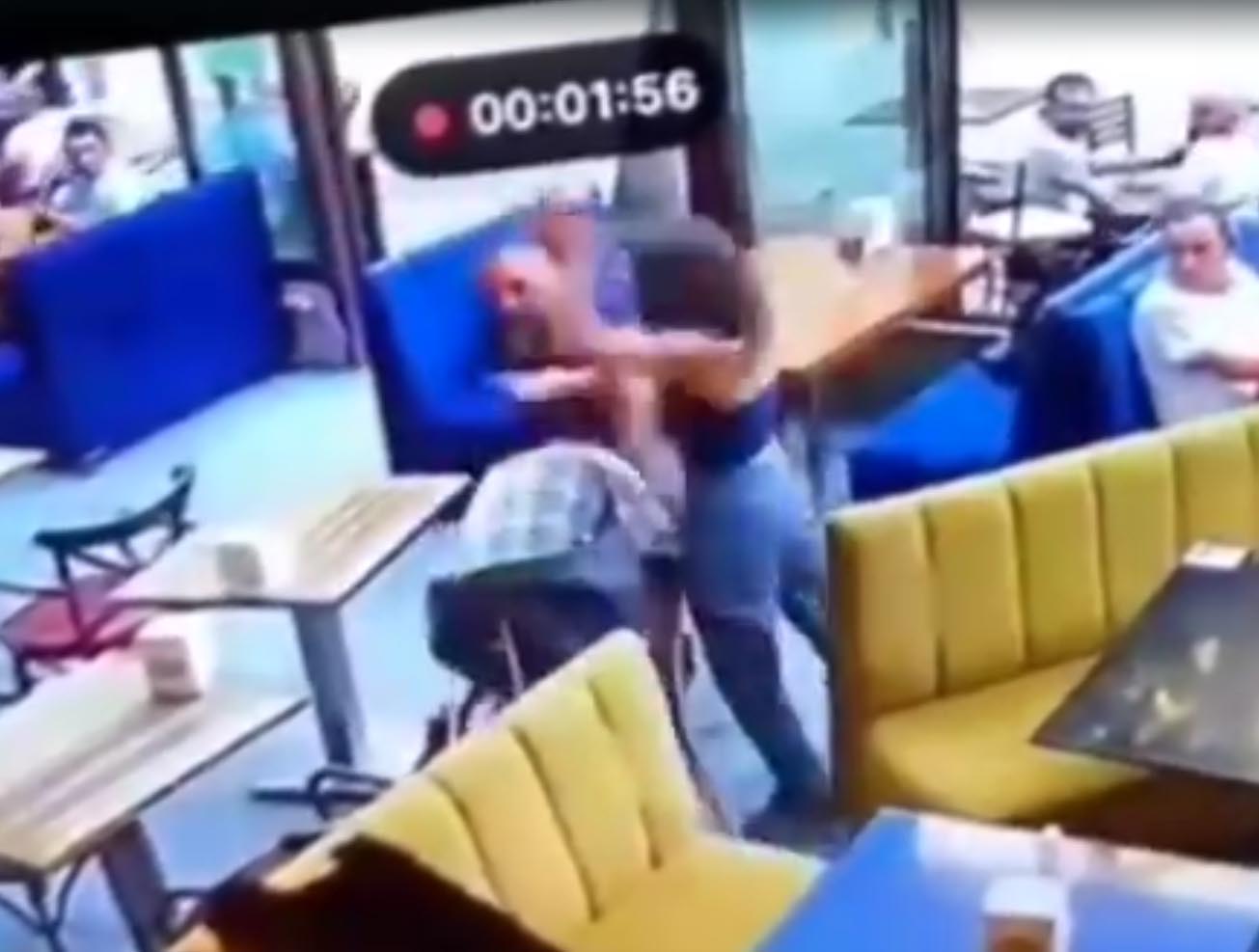 Kadın garson ile müşteri arasındaki kavga kamerada