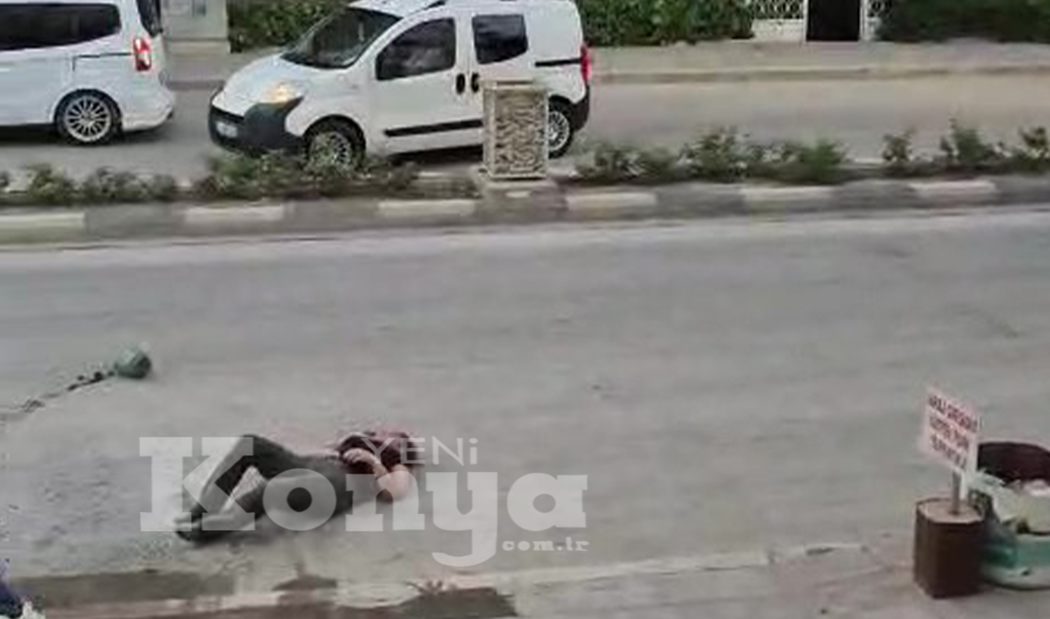 Konya’da dehşet anları! Kadına peş peşe yumruk attı 