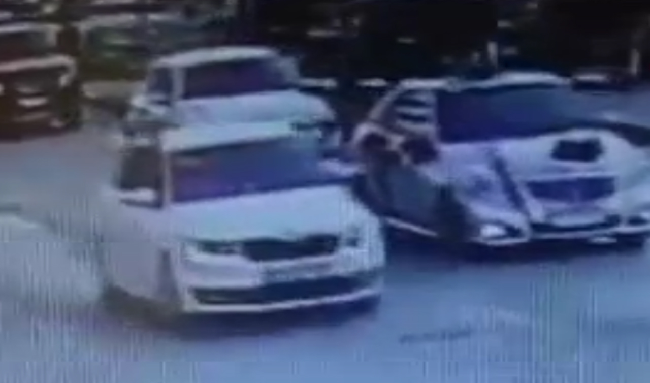 Düğün konvoyunda çakarlı araçtan havaya ateş açtılar: 276 bin TL ceza