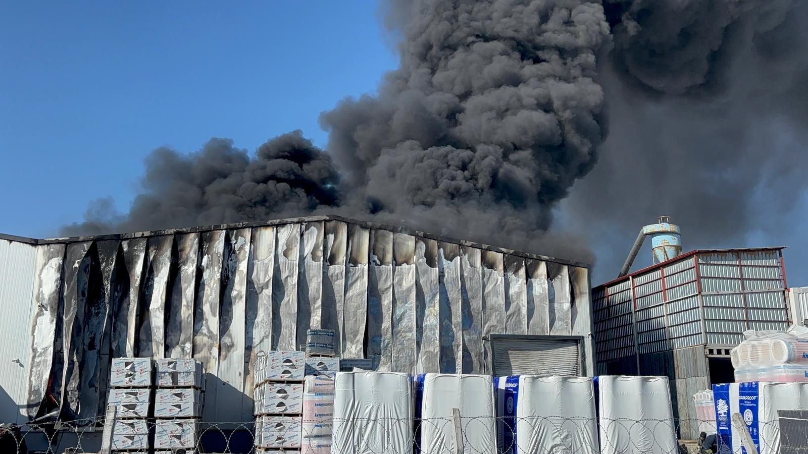 Konya’daki sanayi sitesinden dumanlar yükseldi! Yangının çıkış noktası belli oldu 