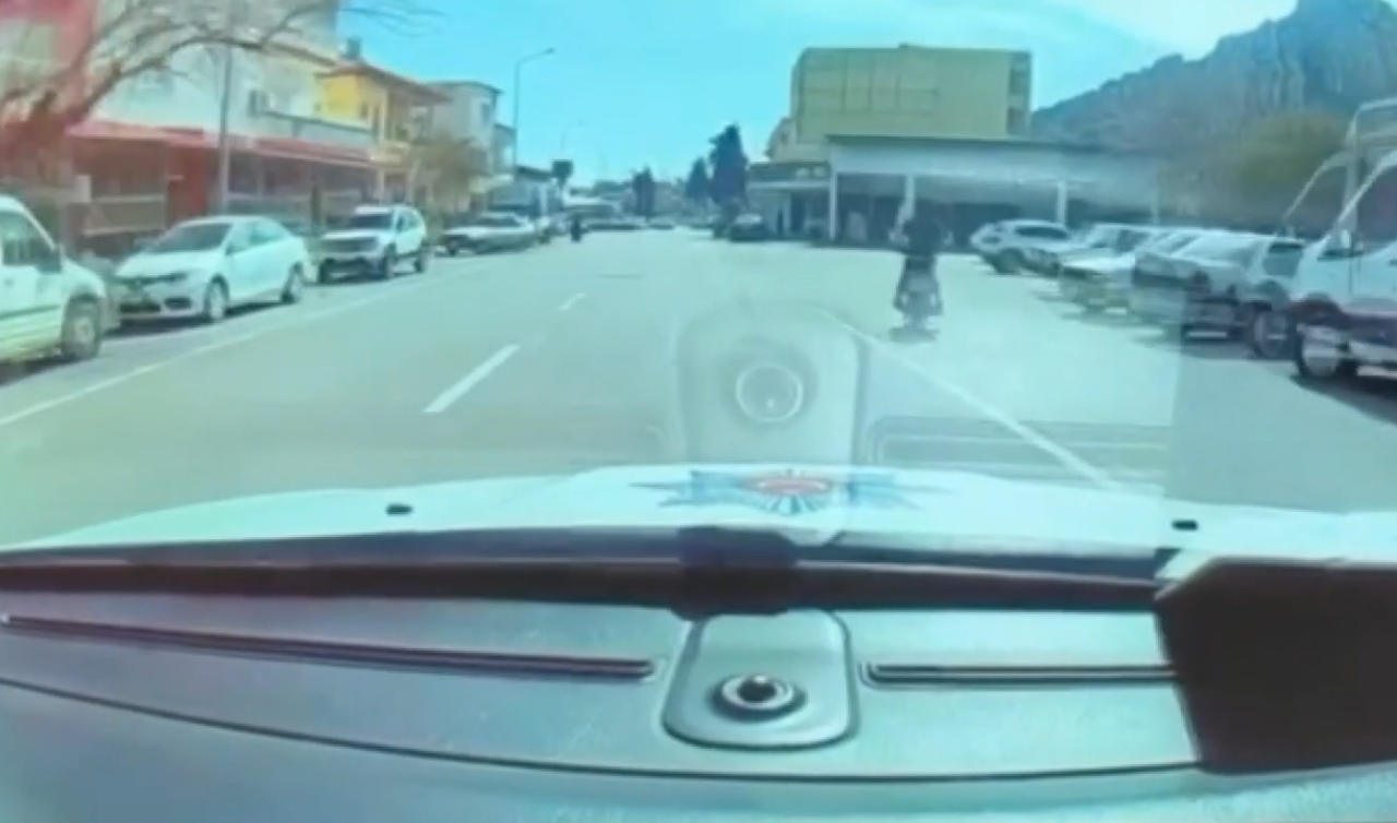 Kaçtıklarına pişman oldular! İki sürücüye 664 bin lira trafik cezası kesildi