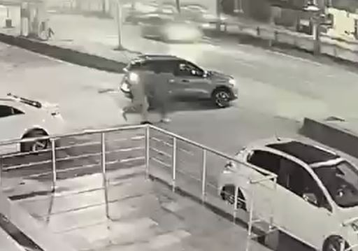 Aynı restoranda çalıştığı mesai arkadaşını 9 bıçak darbesiyle öldürdü