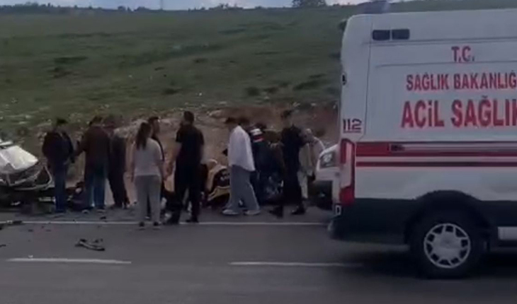 Konya’da yolcu minibüsü ile okul servisi çarpıştı! 14 yaralı