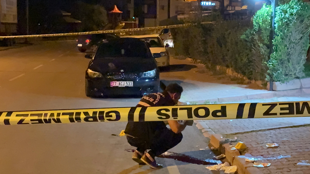 Baba-oğul arasında “sigara parası“ kavgası: 1’i ağır 2 yaralı 
