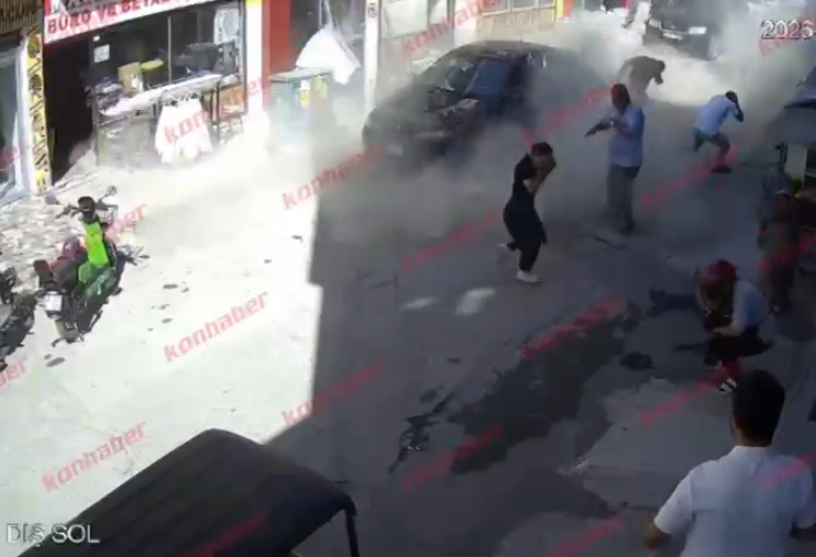 Konya’da iş yerinde tüp patladı! Patlama anı kamerada