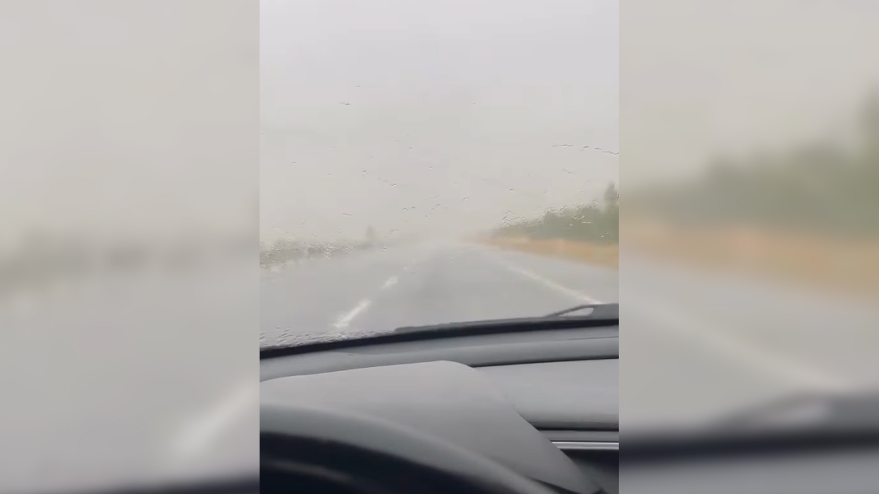 Konya’da beklenen sağanak başladı! 